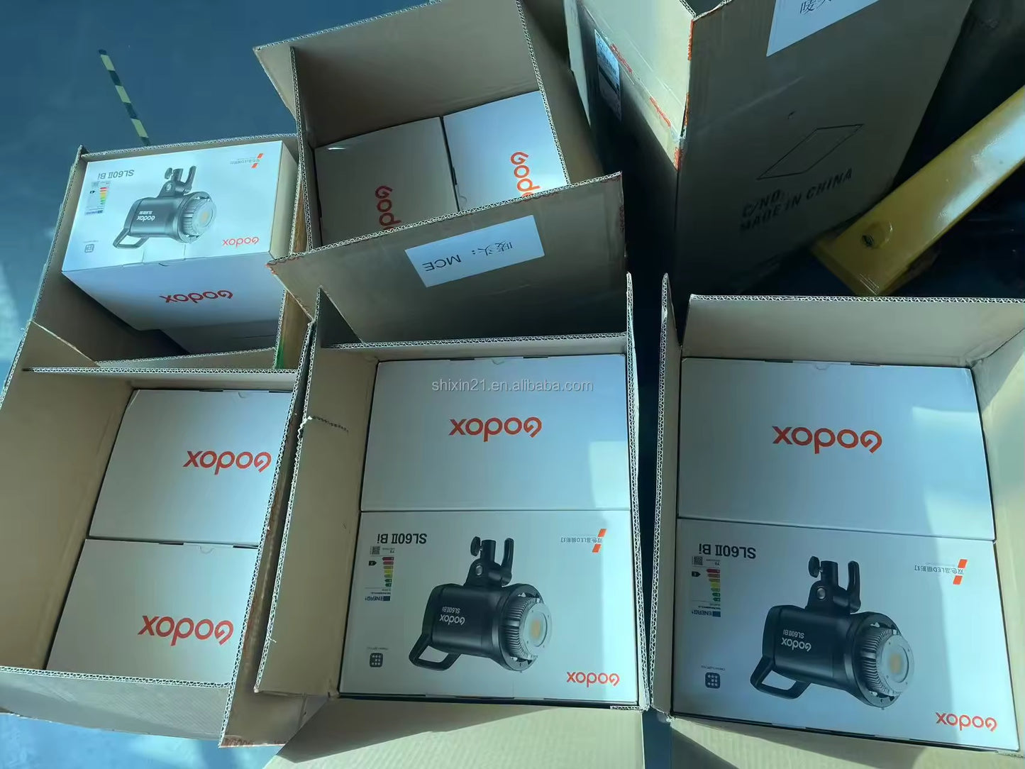 إضاءة Godox SL60IIBi الاحترافية